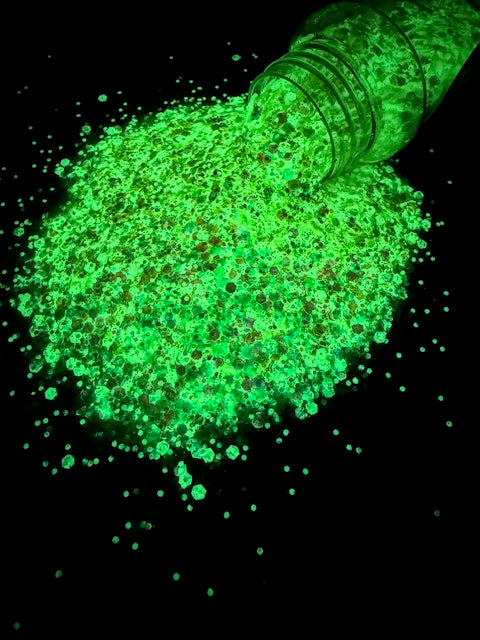 Pineapple Paradise - Yellow Color Shift Glow in the Dark Glitter 5-2