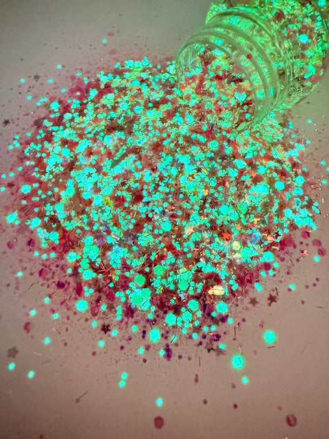 Fairy Wings - Pink Holographic Star Tinsel Glow Glitter 10-10