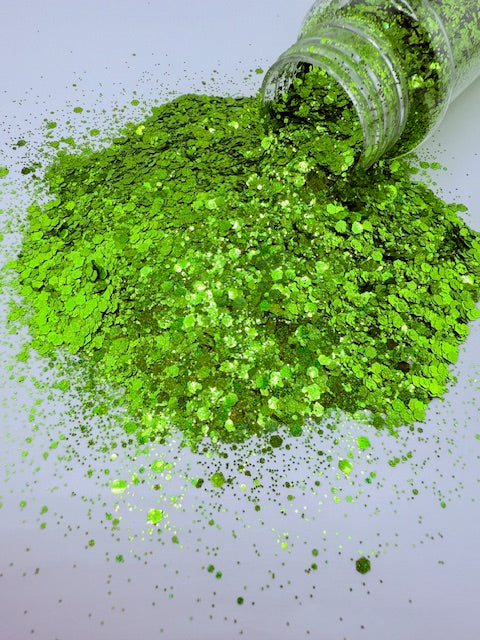 Grinchy 2 - Chunky Green Holographic Glitter 3-6
