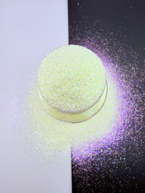 Rapunzel- Pale Yellow Fine Color Shift Glitter 14-9