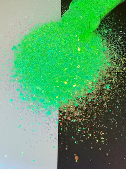 Opal Skywalker - Opal High Flash Glow in the Dark Chunky Mixed Glitter 12-1