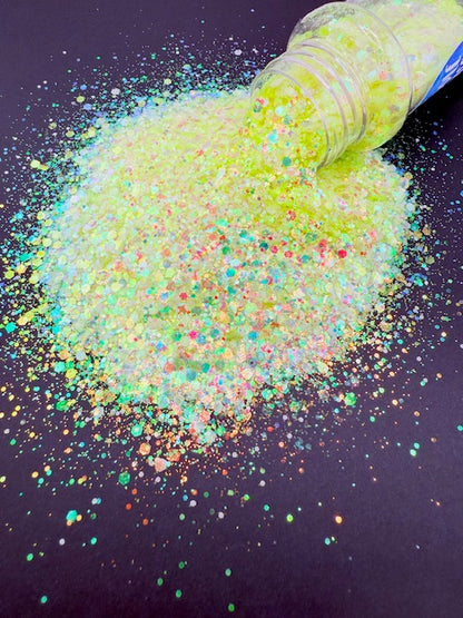 Pineapple Paradise - Yellow Color Shift Glow in the Dark Glitter 5-2