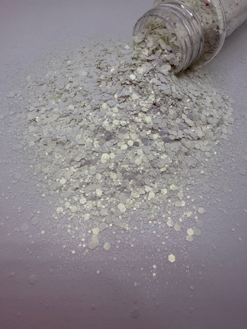 Halo- White Pearl Chunky Mixed Glitter 9-2