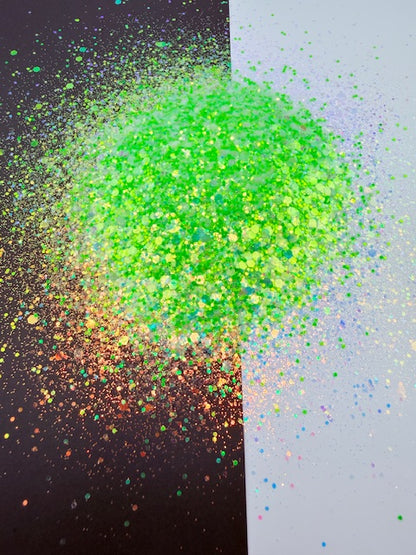 Margaritaville- Neon Green Glow Glitter 3-6