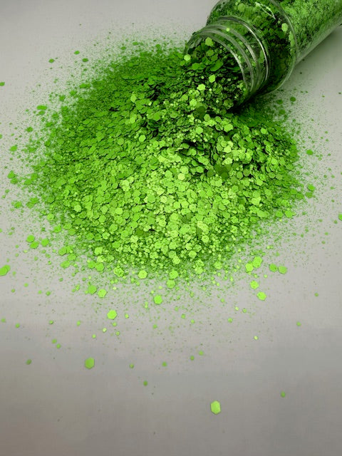 Kiwi Alloy- Green Metallic Flat Chunky Mixed Glitter 13-5